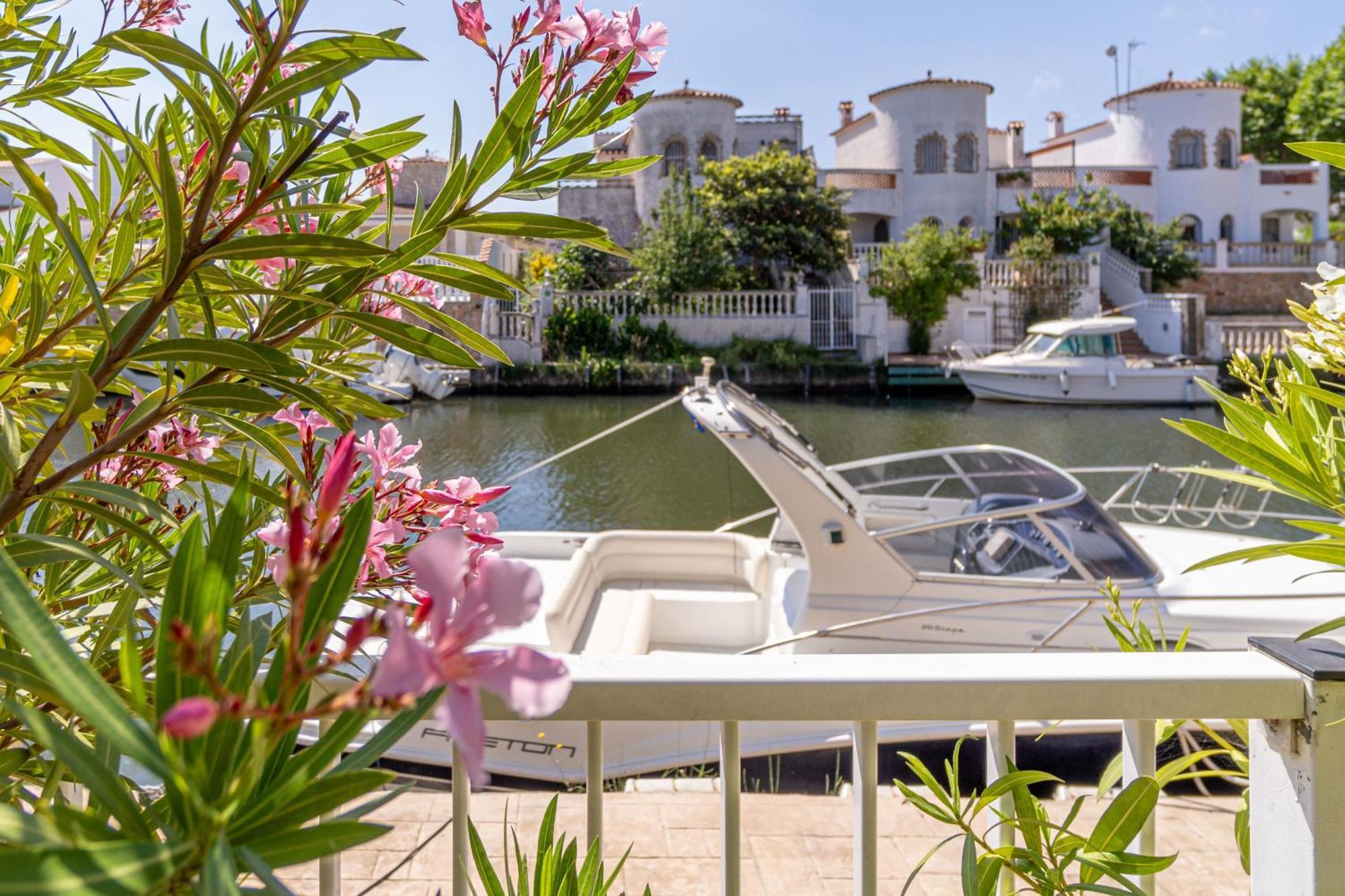 Jouvacations Villa 2 Freser Empuriabrava Exterior foto